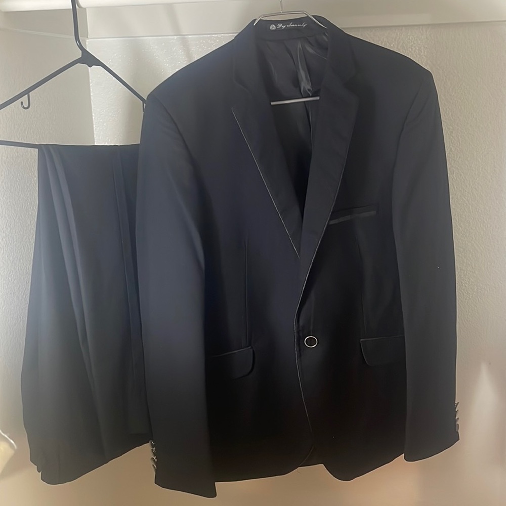 Whole suit